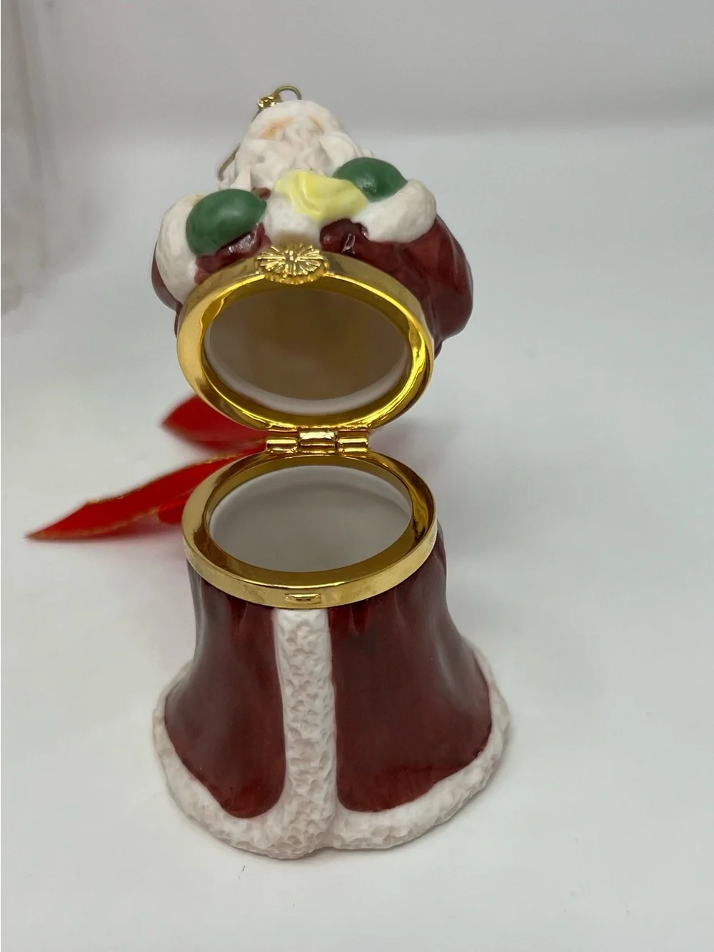 Spode santa hinged